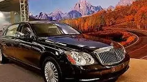 明星光环下真面目：三位女星人前辉煌，幕后却成骗子，末位人选令人惊愕